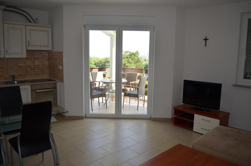 Apartments Buljan Baška Chambre photo