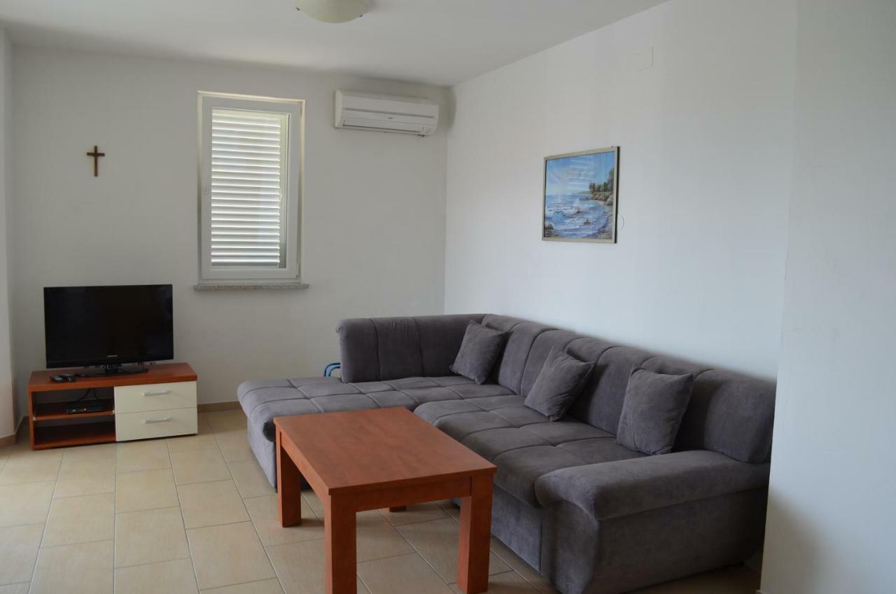 Apartments Buljan Baška Extérieur photo